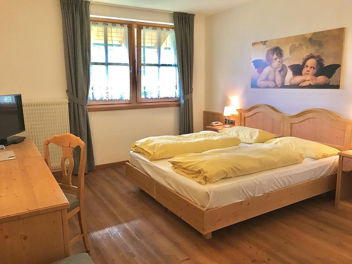 Garni Lilly Hotel San Lorenzo Dorsino Kültér fotó